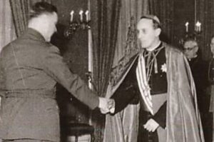 Поглавник НДХ Анте Павелић и надбискуп Алојзије Степинац