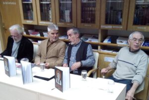  У Новом Саду је представљена књига "Ради ти, дијете, свој посао" аутора Момира Васиљевића која свједочи о стравичним злочинима усташких кољача у концентрационом логору Јасеновац, какве цивилизација није запамтила.