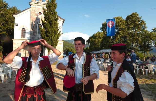 tl_files/ug_jadovno/img/otadzbinski_rat_novo/2015/Zagreb_trazi_svoje_Srbe.jpg
