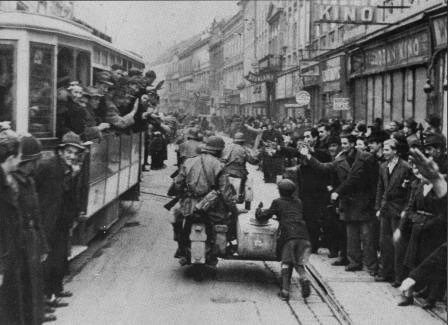 Dobrodošlica Nijemcima prilikom ulaska u Zagreb 1941. godine