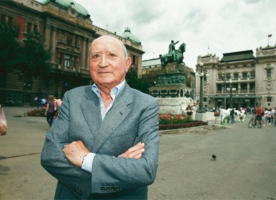 ajmone_finestra.jpg