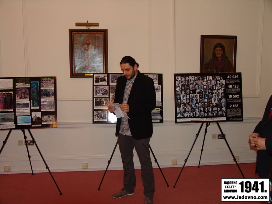 london-exhibition13.jpg
