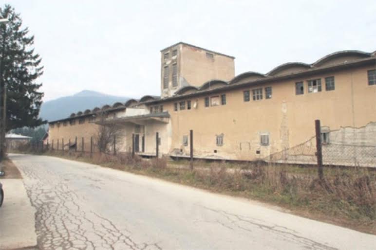 silos.jpg