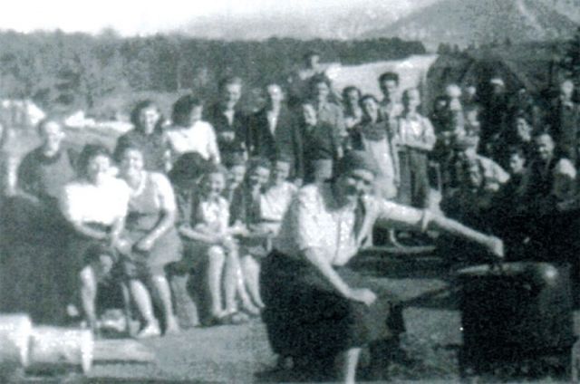 Izbjeglicki_logor_u_Vetrini.jpg
