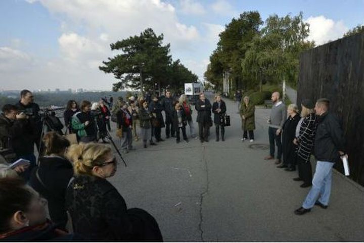 На Калемегдану отворен павиљон сјећања на пробој логораша из Јасеновца (Фото Тањуг.рс)