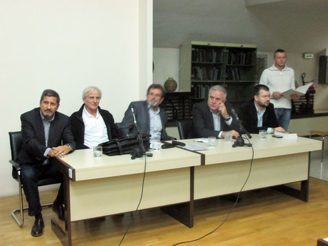 Промоција књиге "Хроника прогнаних Крајишника" и књиге о етничком чишћењу Срба у Хрватској на енглеском језику "Gone with the Storm".
