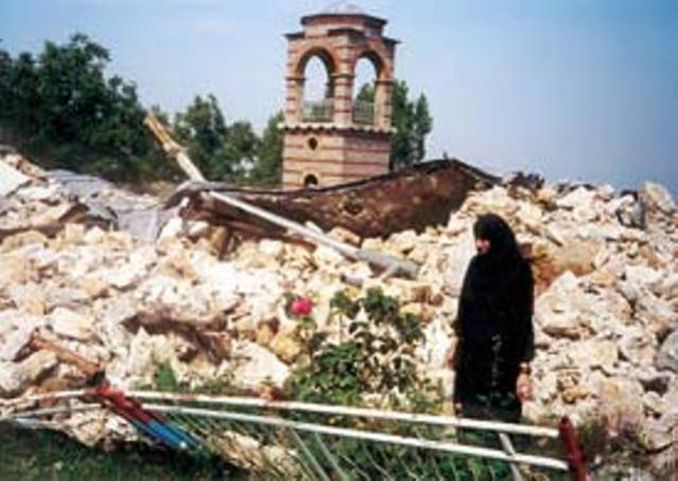 Srušeni manastir Svete Trojice kod Mušutišta