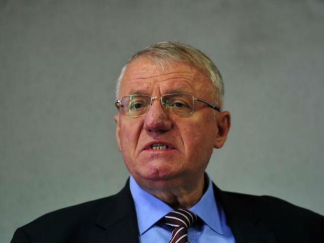 Vojislav Šešelj Foto: TANJUG