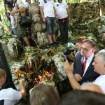 Парастос над Шарановом јамом