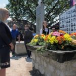 Замјеник начелника сребреничке општине Биљана Ракић, чији је отац Миодраг нестао на Залазју прије 24 године, рекла је да су његови посмртни остаци случајно пронађени са још девет погинулих Срба приликом тражења несталих Бошњака и сахрањени прије четири године, али да нико није одговарао за убиство седам Срба који су тада заробљени и који се још воде као нестали Фото: СРНА