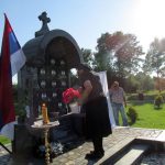 U Kruškovom Polju kod Šamca danas je, na Veliku Gospojinu, služen parastos za 14 poginulih boraca Vojske Republike Srpske /VRS/i tri civilne žrtve rata iz ovog mjesta