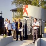 У дервентској мјесној заједници Агићи откривен је обновљени споменик погинулим борцима Народноослободилачке борбе /НОБ/ и жртвама фашистичког терора