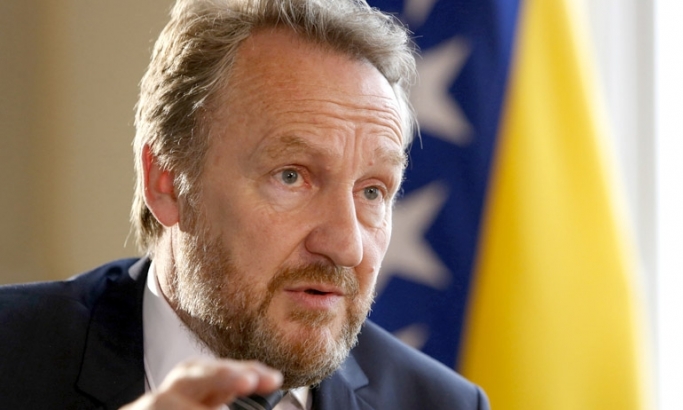 Bakir tvrdi da može da "pregazi" Srbe u RS Foto: Tanjug/AP