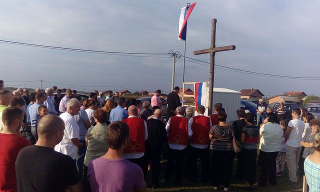U Rovinama kod Gradiške danas je obilježana 21. godišnjica egzodusa srpskog stanovništva sa područja Donjeg Vakufa - Srbobaran