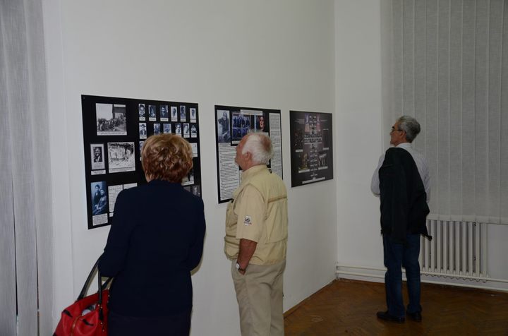 Izložba "Moje Jadovno" otvorena je u Muzeju Kozare u Prijedoru u saradnji sa Udruženjem građana "Jadovno 1941" iz Banjaluke