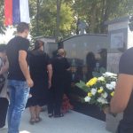 U Agincima kod Kozarske Dubice danas je otkriveno i osveštano spomen-obilježje za 12 boraca iz ove mjesne zajednice koji su poginuli u odbrambeno-otadžbinskom ratu