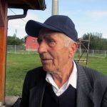 Cvijetin Šarac priča da mu je tog tragičnog dana poginuo 30-godišnji sin Mitar nedaleko od kuće i zarobljen stric Veselin koji je preživio strahovita mučenja i torture i ubrzo nakon razmjene preminuo od posljedica premlaćivanja.