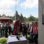 U crkvi Svete Velikomučenice Marine u Podravanju kod Srebrenice služen je parastos za 60 mještana ovog sela poginulih u proteklom ratu, od kojih su 32 civila i vojnika ubijena na današnji dan 1992. godine.