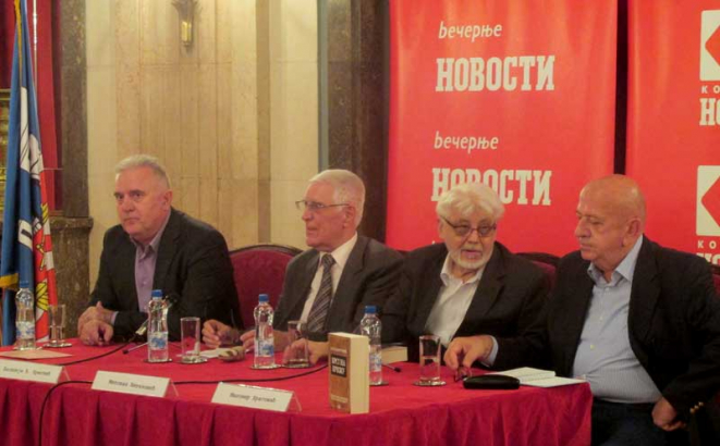 Крст на крижу Ратка Дмитровића