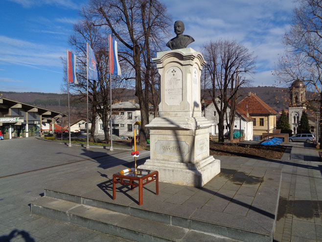 Мркоњић Град: Годишњица подизања споменика Фото: РТРС