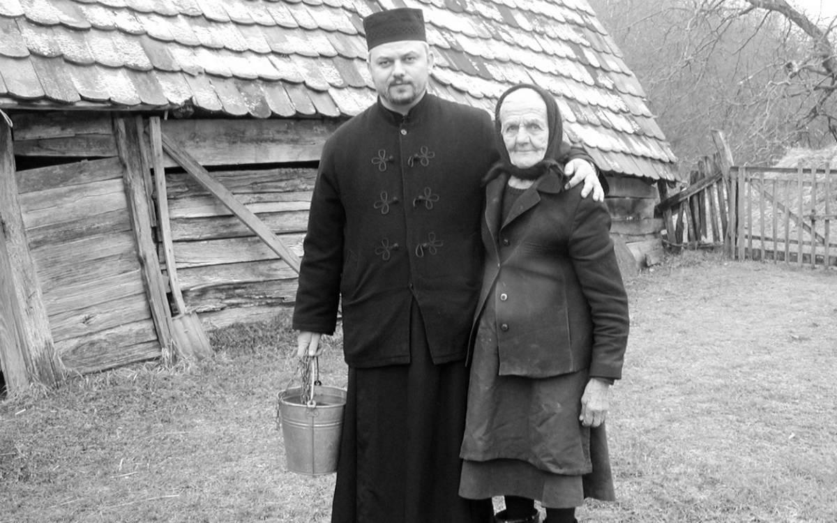 Glinski paroh Slobodan Drakulić i Milka Mađarac