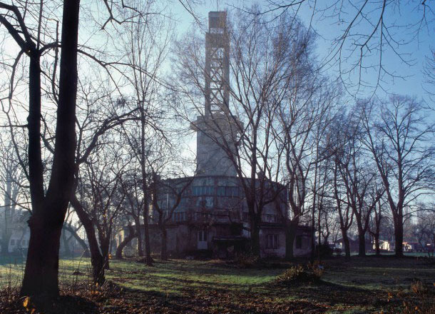 Staro sajmište, Nikola Radić Lucati, iz serije Predictable Outcomes, 2013.
