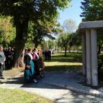 Povodom Dana opštine Gradiška i 72. godine od oslobođenja u Drugom svjetskom ratu danas su položeni vijenci na spomen-obilježja žrtvama Narodnooslobodilačkog rata,
