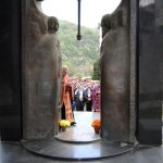 U Zvorniku je danas povodom 25 godina od oslobođenja grada u proteklom odbrambeno-otadžbinskom ratu služen pomen i položeno cvijeće na centralni spomenik za 1.080 poginulih srpskih boraca, a potom je održana svečana akademija.