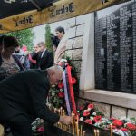 Počinioci stravičnog zločina nad nedužnim srpskim civilma u selima Gornje Jošanice kod Foče moraju biti kažnjeni ukoliko se u BiH želi graditi mir i suživot, poručeno je danas sa obilježavanja 25 godina od ovog najmasovnijeg stradanja srpskog življa u gornjem Podrinju.