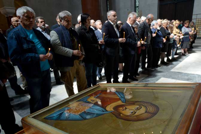 Parastos žrtvama iz zapadne Slavonije služen je u crkvi Svetog Marka u Beogradu (Foto Tanjug/Zoran Žestić)