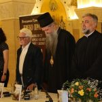 Промоција Лагунине хит-књиге “Преко прага” у крипти Храма Светог Саве