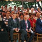 Njegovo preosveštenstvo mitropolit dabrobosanski Hrizostom danas je kod spomen-obilježja na Dugoj Njivi kod Modriče služio parastos za 413 pripadnika vojske i policije Republike Srpske i Republike Srpske Krajine povodom 25 godina od akcije "Proboj koridora".