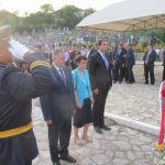 Делегација Народне скупштине Републике Српске положила цвијеће код Централног спомен-крста на братуначком гробљу и одалa почаст Србима средњег Подриња страдалим у одбрамбено-отаџбинском рату.