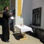 Служењем парастоса и прислуживањем свијећа за покој душа убијених мјештана, данас je код спомен обиљежја у порти Цркве Светог Пророка Илије у сребреничком селу Крњићи, обиљеженo је 25 година од страдања 24 српска цивила и војника из овог села од којих је 17 убијено на данашњи дан 1992. године.