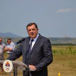 Предсједник Републике Српске Милорад Додик рекао је данас да је усташким злочином у Гаравицама бихаћки простор етнички очишћен, чиме је системски и организовано промијењена структура становништва на том подручју, те да је Срба у Бихаћу, након посљедњег рата, остало веома мало.