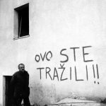 Natpis na uništenoj kući u Dobroselu Foto: Igor Galo