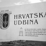 Ustaški natpis postavljen pred 'oslobođenu' Udbinu Foto: Igor Galo
