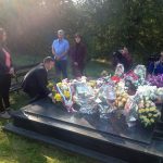 Полагањем цвијећа и паљењем свијећа на спомен-обиљежју у Комленцу у Козарској Дубици обиљежено је 26 година од страдања народног хероја - мајора Милана Tепића.