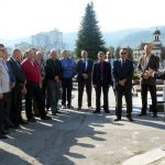 Polaganjem vijenaca na Spomen-obilježje poginulim borcima odbrambeno-oslobodilačkog rata na banjalučkom groblju "Sveti Pantelija" danas je obilježeno 26 godina od formiranja 16. krajiške motorizovane brigade Vojske Republike Srpske.