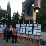 U Prijedoru je, parastosom služenim u Crkvi Svete Trojice poginulim i nestalim borcima, prisluživanjem svijeća i polaganjem vijenca ispred centralnog spomen-obilježja borcima poginulim u odbrambeno-otadžbinskom ratu "Za krst časni", obilježen 15. septembar - Dan nestalih i poginulih Republike Srpske.
