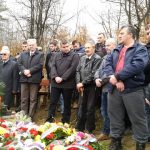 Служењем парастоса на гробљу Горњи Улишњак у федералној општини Маглај данас је обиљежено 25 година од смрти Споменка Гостића, најмлађег одликованог борца Војске Републике Српске.