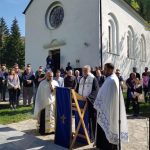 Његово преосвештенство владика захумско-херцеговачки Григорије рекао је да Брадина, мјесто незапамћеног страдања Срба, треба да буде вјечита опомена и подсјетник да нико никада више не смије дозволити да овом земљом завладају мржња, освета и страх.