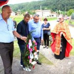 Испред Спомен-обиљежја у Пирковцима код Лопара данас је служен помен за десет погинулих бораца одбрамбено-отаџбинског рата из овог мјеста.